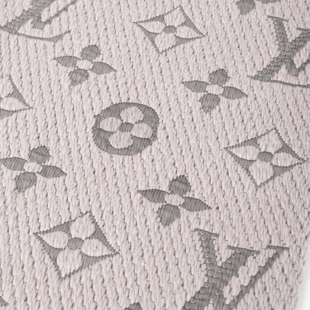 Louis Vuitton Logomania Pearl Grey Wool Monogram Fringe Scarf - Picture 4 of 5